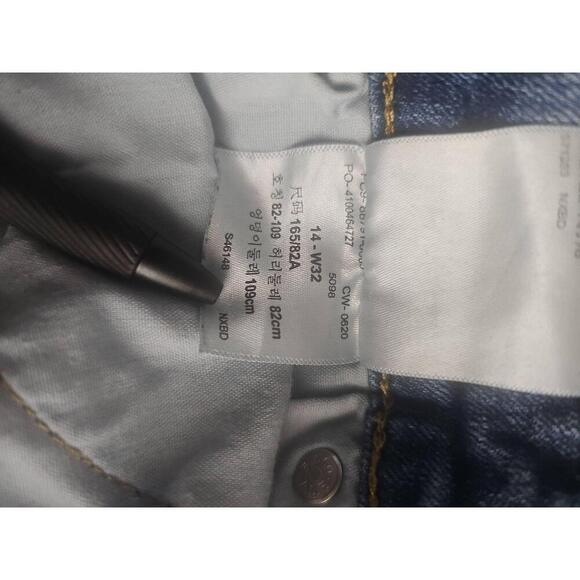 Denizen By Levis Size 14 Blue Boyfriend Jeans Mid Rise Stretchy - Picture 2 of 8